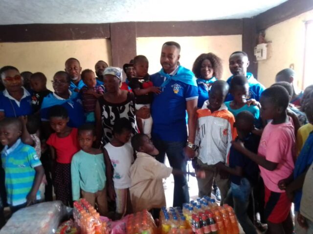 Robert Eshun Fun Club Gives To Kids At Perfect Peace Foundation Raw Gist